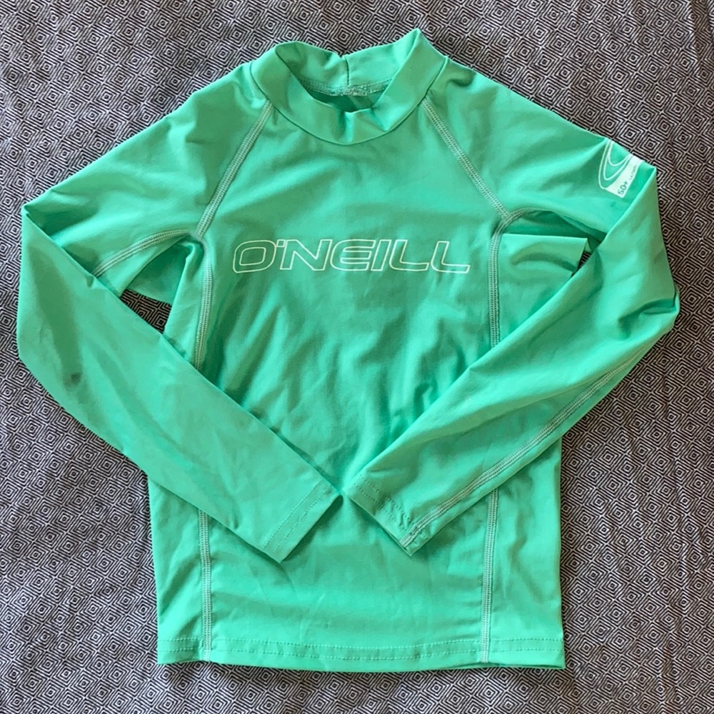 O’Neill rashguard